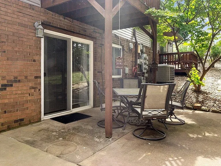 506 N Adams St #C — Photo 12