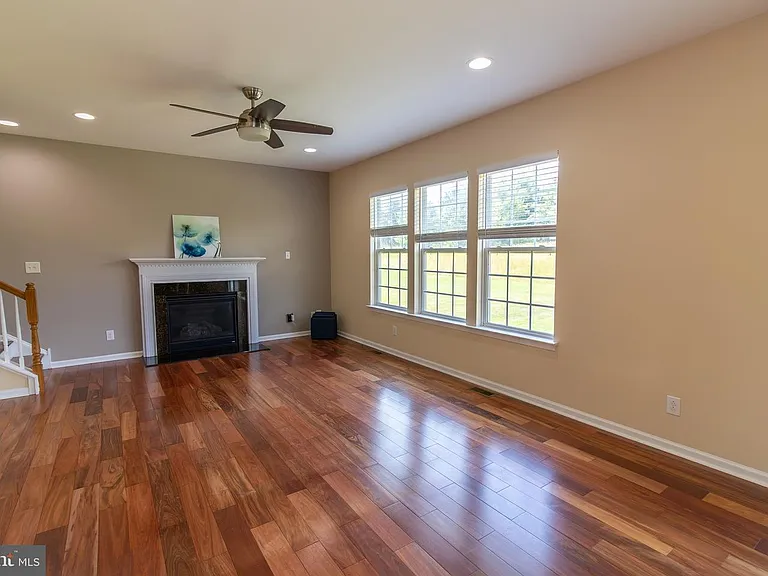 823 S Haines Cir — Photo 10