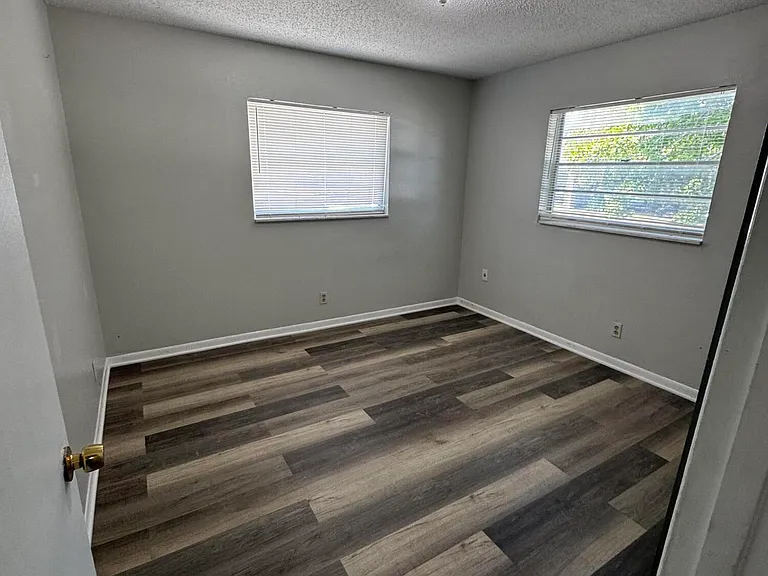 4510 Parker Ave #1 — Photo 4