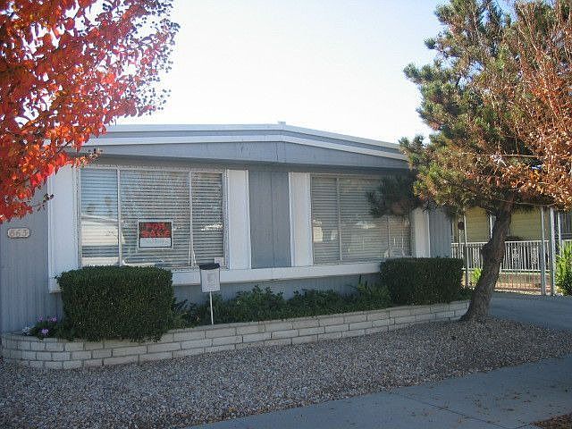 1st image of 863 W Johnston Ave