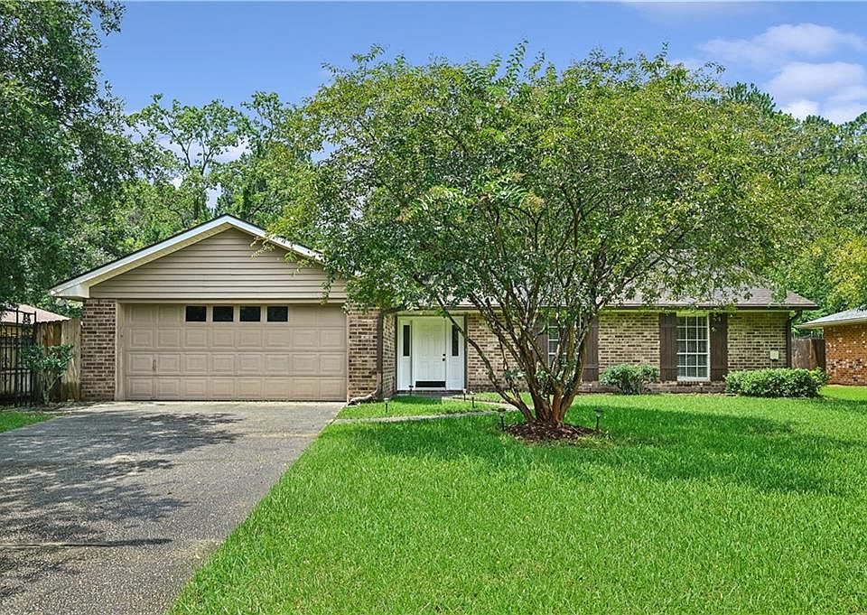 1st image of 515 Lake Sardis Dr