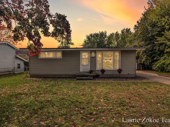 3683 Balsam Ave NE, Grand Rapids, MI 49525