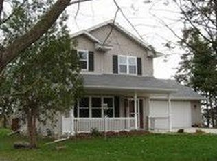 2321 Middleton Beach Rd, Middleton, WI 53562