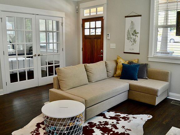 2nd image of 2019 Rosemary Ln