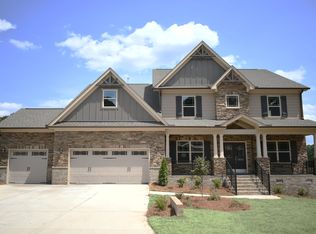 7878 Pine Forest Dr, Oak Ridge, NC 27310