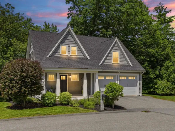 5 Firefly Landing, Newmarket, NH 03857