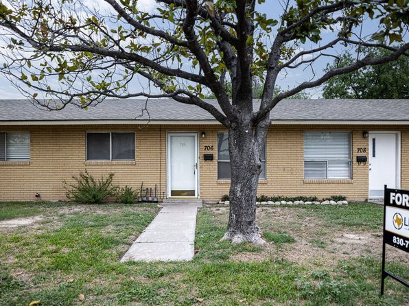 704-710 W 10th St #706