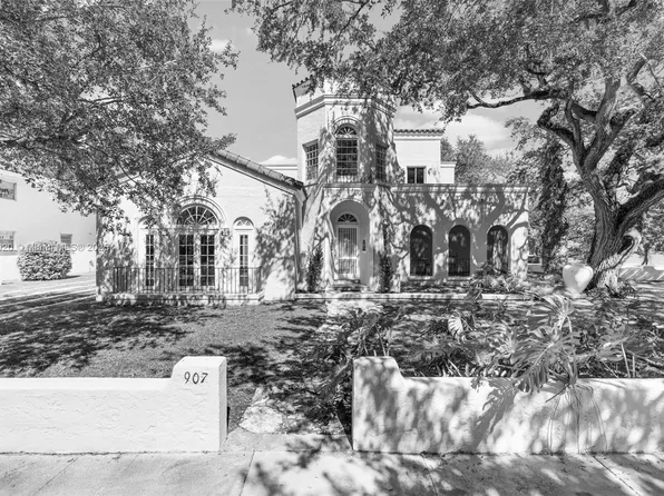 907 Alhambra Cir, Coral Gables, FL 33134