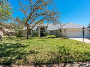 748 Peregrine Dr, Melbourne, FL 32903