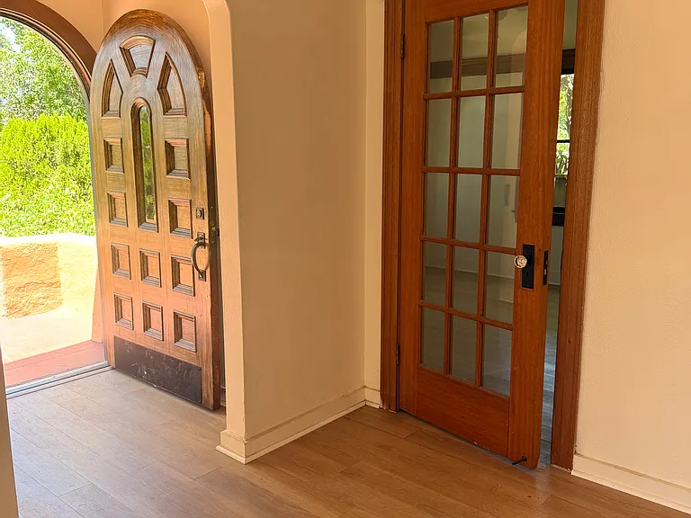 1576 N Poplar Ave — Photo 15