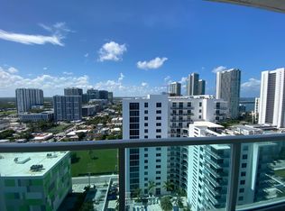 215 NE 25th St #20, Miami, FL 33137