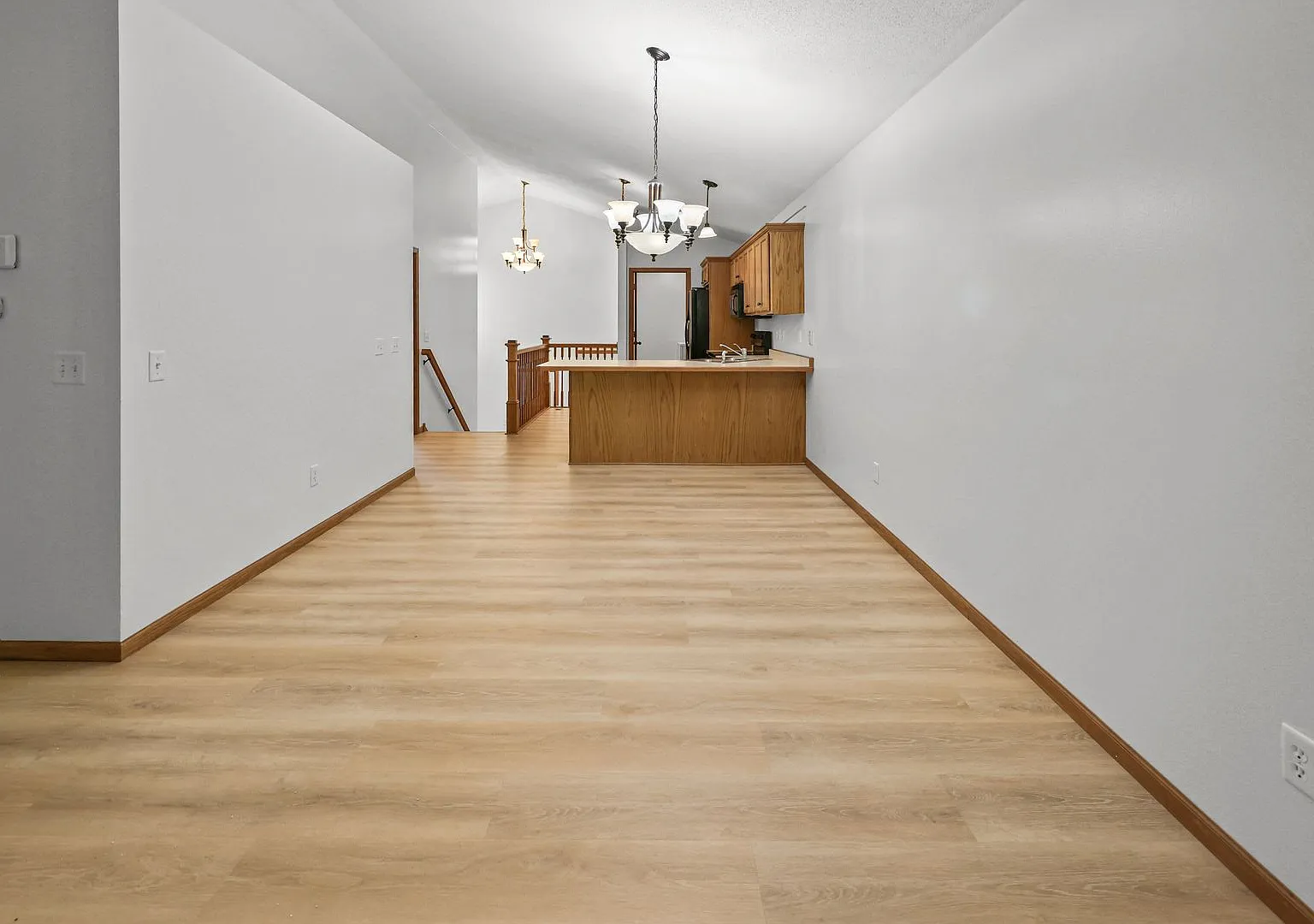 2 Bedroom Townhome in Rockford! — Photo 4