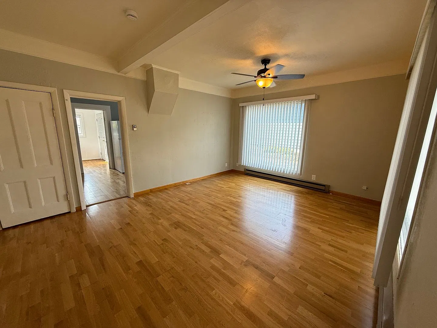 Charming 3-Bedroom Home with Fenced Yard in Camas! — Photo 2