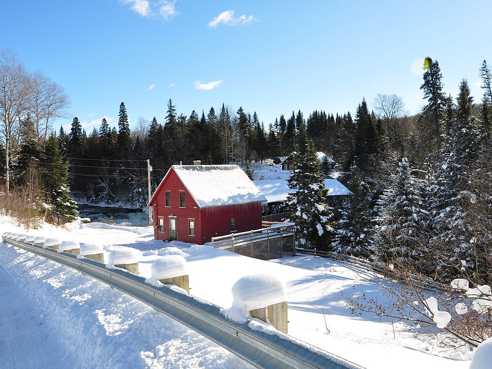 2nd image of 10 Fletcher Rd