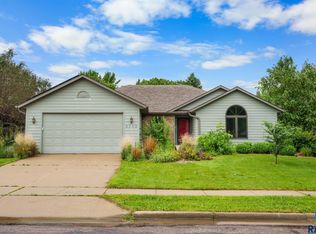 4705 S Lewis Ave, Sioux Falls, SD 57103