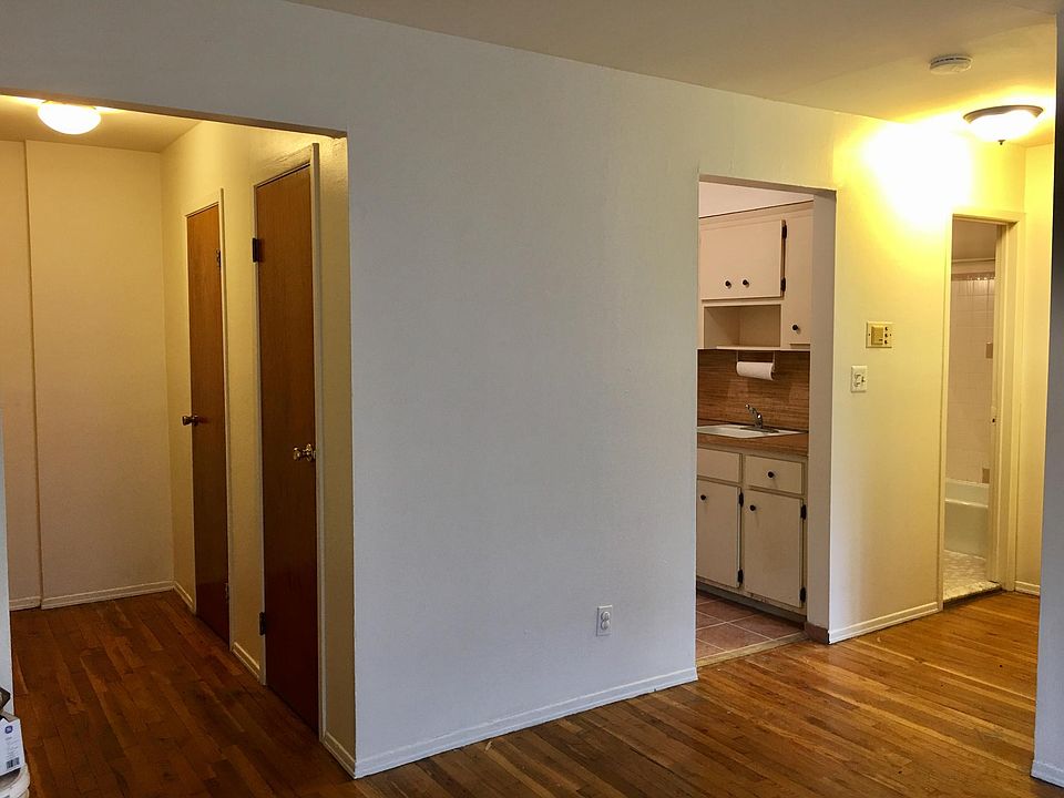 2nd image of 5816 85th St APT 2C