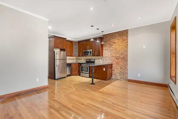 Rented by Engel and Volkers Brownstone Brooklyn | media 3