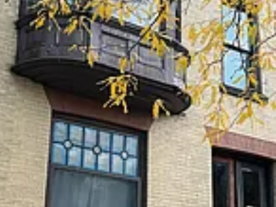 520 Madison Ave #3B