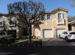 4882 NW 111th Ct, Doral, FL 33178
