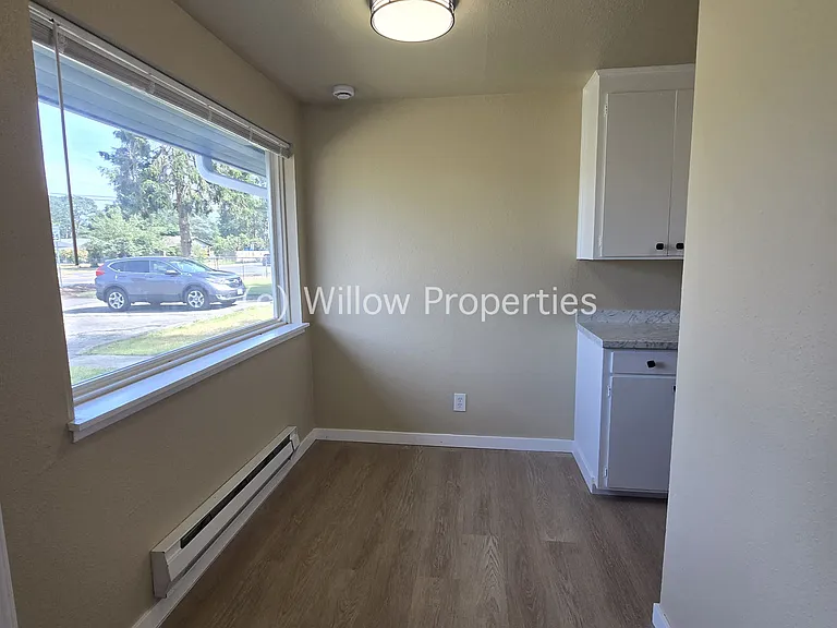 12020 Edgewood Ave SW #4 — Photo 3