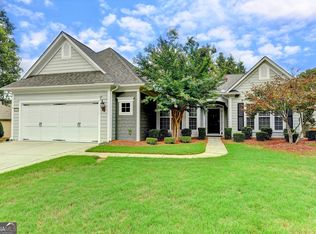 6135 Brookside Ln, Hoschton, GA 30548