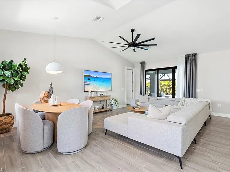 4600 Key Largo Ln — Photo 6