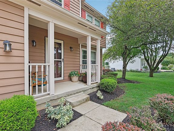 3rd image of 2953 Patsie Dr