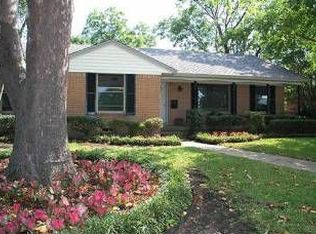 707 Parkview Cir, Richardson, TX 75080