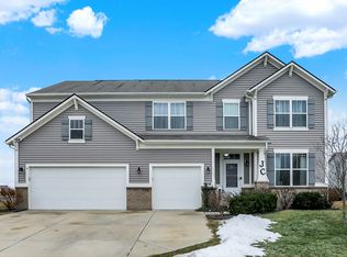 1353 Avocet Dr, Greenwood, IN 46143