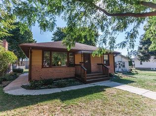 129 Grand Blvd, Loves Park, IL 61111