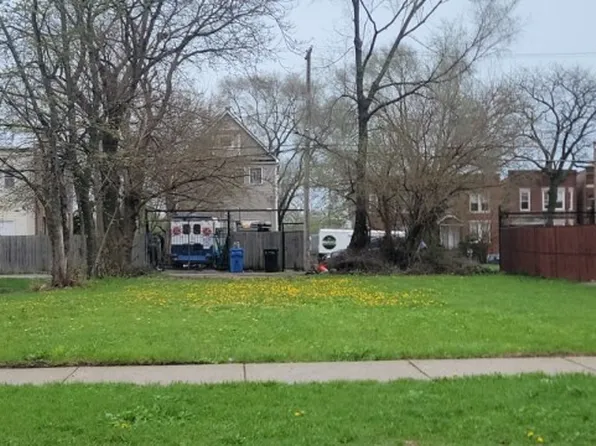 6341 S Paulina St, Chicago, IL 60636