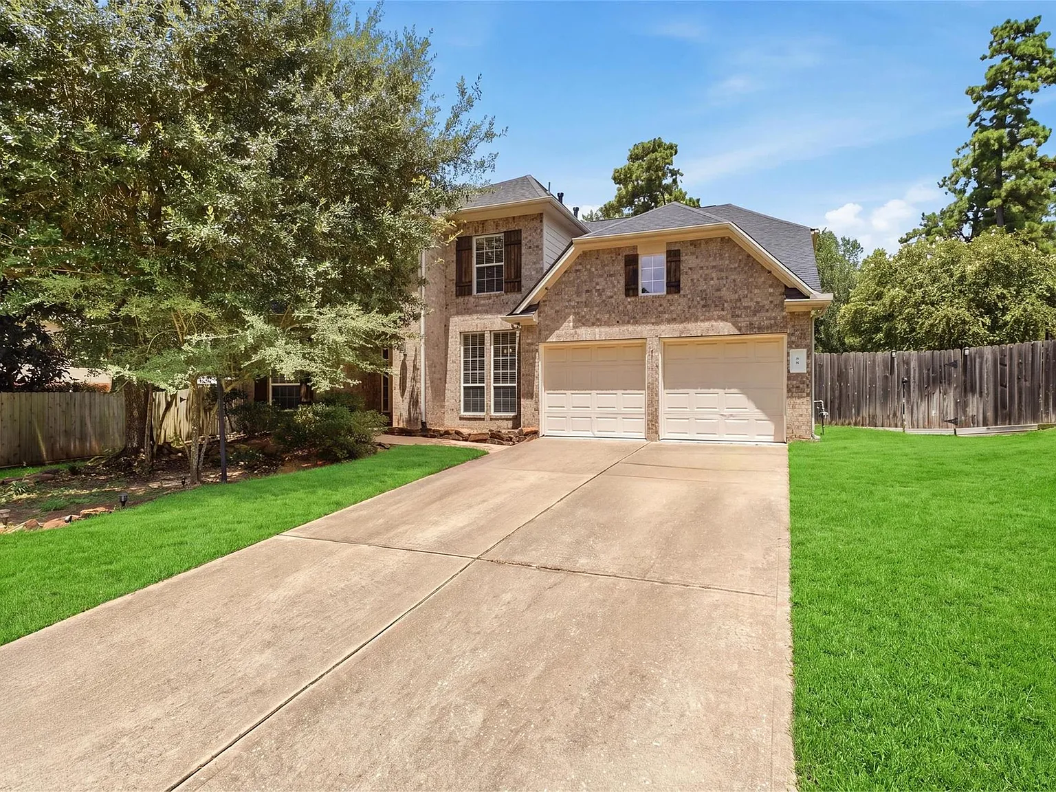 4 bed, 3.5 bath, 3312 sqft, $4,000 — Photo 3