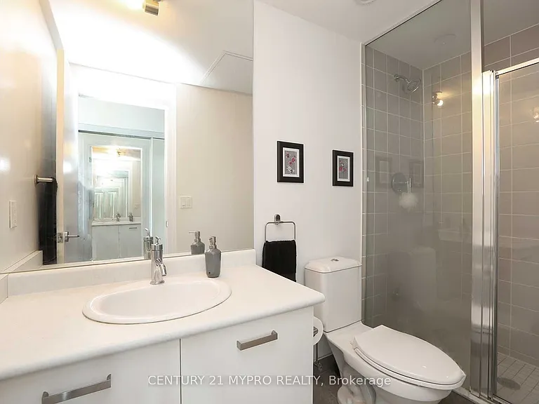832 Bay St #4508 — Photo 12