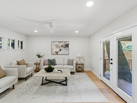 4th image of 3807 Wilson St