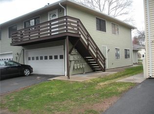 49 Milrace Dr, East Rochester, NY 14445