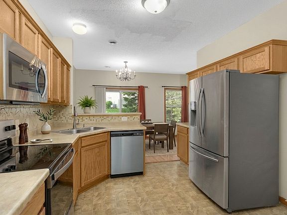 5th image of 6869 Folkestone Rd #614