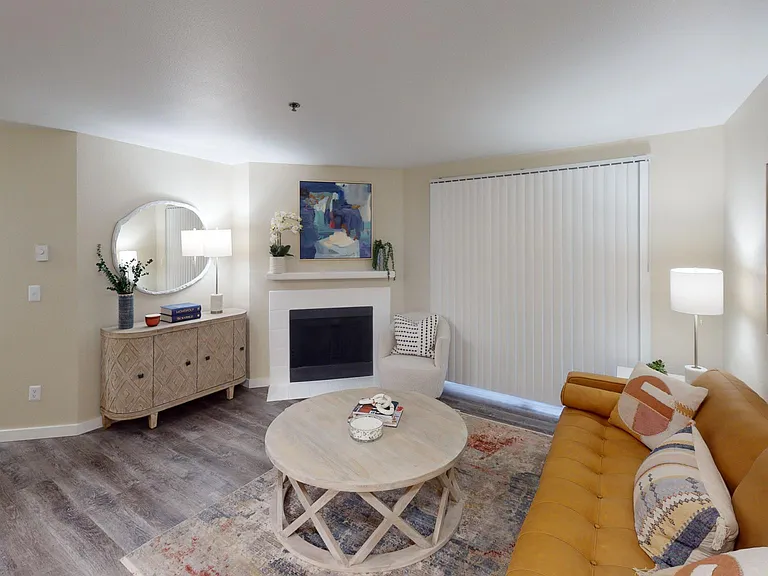 Redmond Place Apartments — Photo 8