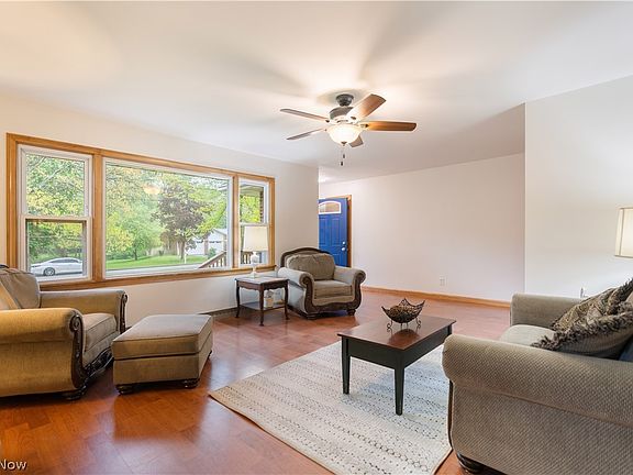 5th image of 1213 Pleasant View Ave SE