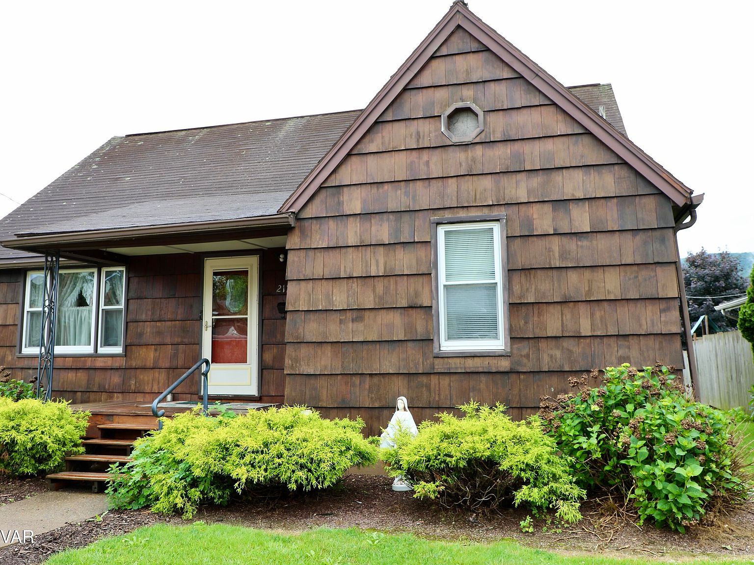 2113 Lincoln St, Williamsport, PA 17701 | Zillow