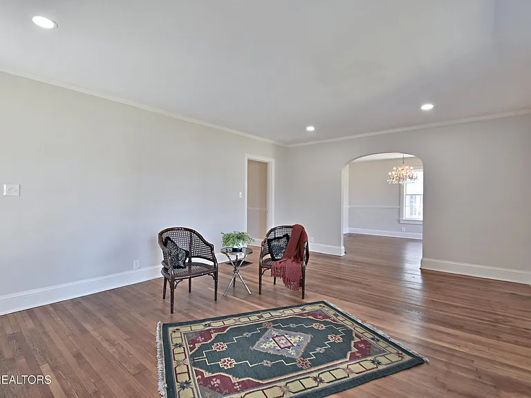 2622 Fairmont Blvd — Photo 5
