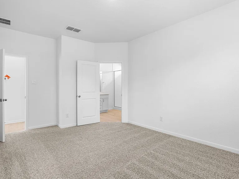 305 Brooks Ranch Dr — Photo 18