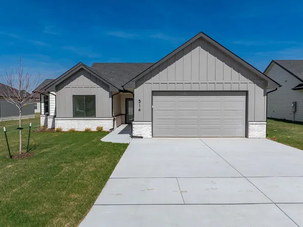 514 E Elmwood St, Valley Center, KS 67147