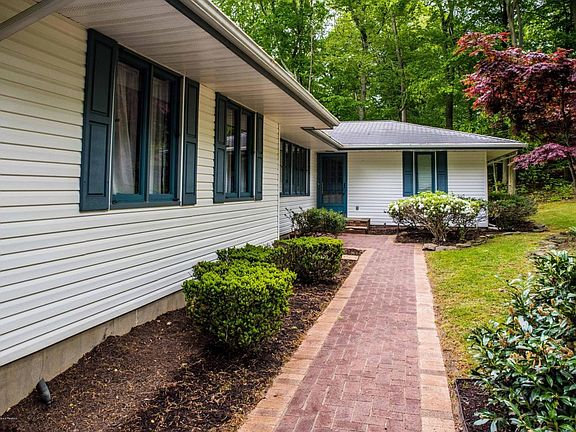 4th image of 167 Deepdale Dr