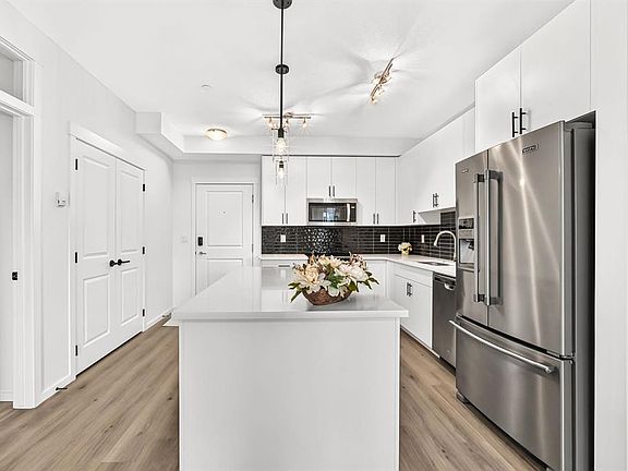 3rd image of 151 SW Legacy Main St SE #8317