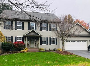 23 Tyler Dr, Essex Junction, VT 05452