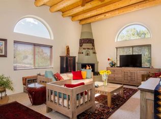 3008 Betatakin Cir, Santa Fe, NM 87507