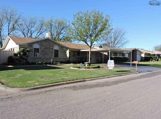1315 Westridge Ln, Iowa Park, TX 76367