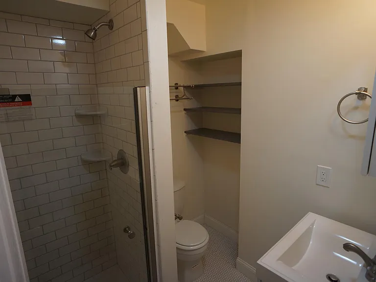 907 Lemmon St — Photo 24