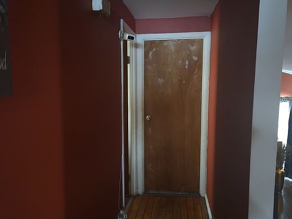 5th image of 14738 Dante Ave