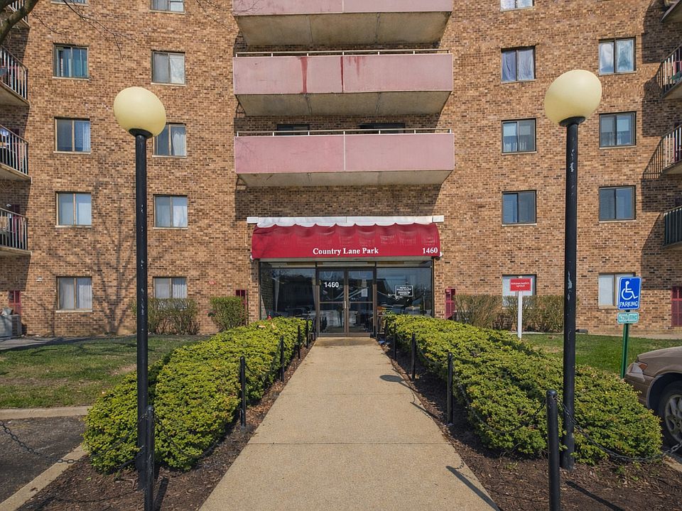 1st image of 1460 Fairlane Dr APT 228